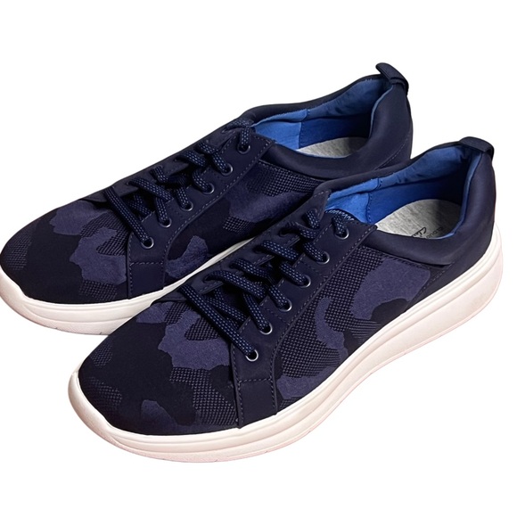 Cloudsteppers by Clarks Shoes - Women's Cloud Steppers Ezera Lace Sneaker Shoes Dark Navy Size 9 NWOB